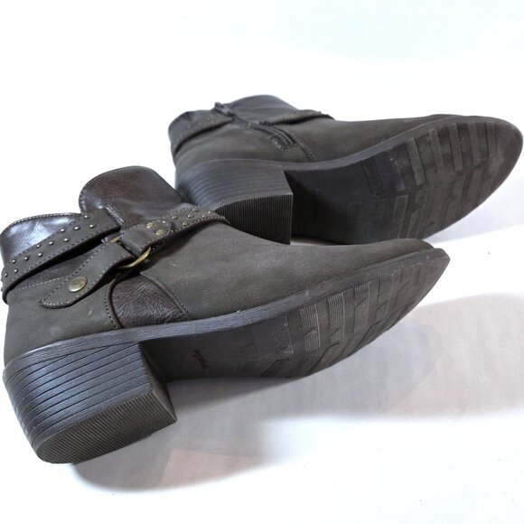Easy Street Brown Faux Leather with Metal Accents Booties Size 8 - Picture 4 of 4